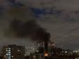 У Москві палає і валиться завод, під руїнами можуть бути люди (відео)